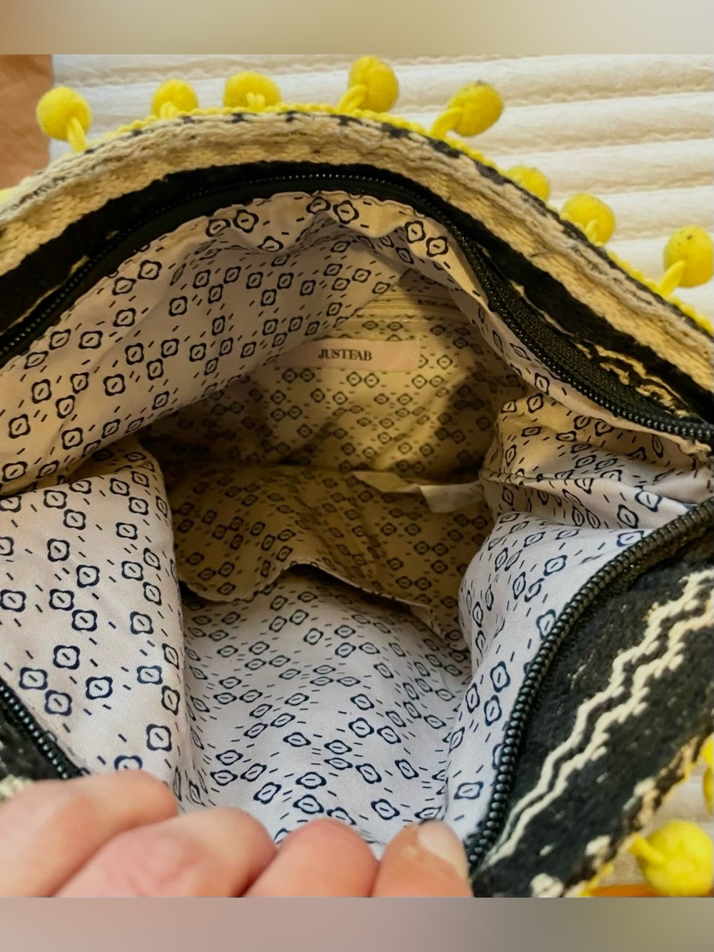 Bohemian Style Woven Clutch - Picture 6 of 10